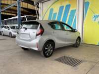 Toyota Prius 2019 5p C Hibrido L4/1.5/Aut 2019 Toyota Prius Venta Exteriores 5