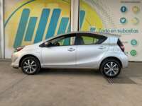 Toyota Prius 2019 5p C Hibrido L4/1.5/Aut 2019 Toyota Prius Venta Exteriores 8