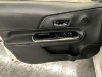 Toyota Prius 2021 5p Base Hibrido L4/1.8 Aut 2021 Toyota Prius Venta Interiores 15