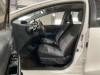 Toyota Prius 2021 5p Base Hibrido L4/1.8 Aut 2021 Toyota Prius Venta Interiores 16