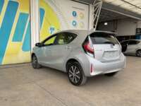 Toyota Prius 2019 5p C Hibrido L4/1.5/Aut 2019 Toyota Prius Venta Exteriores 7