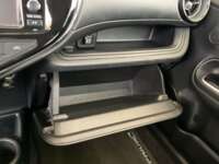 Toyota Prius 2019 5p C Hibrido L4/1.5/Aut 2019 Toyota Prius Venta Interiores 19