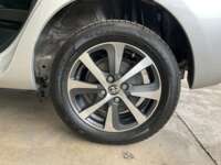 Toyota Prius 2019 5p C Hibrido L4/1.5/Aut 2019 Toyota Prius Venta Llantas 4