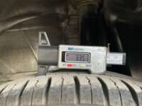 Toyota Prius 2019 5p C Hibrido L4/1.5/Aut 2019 Toyota Prius Venta Llantas 6