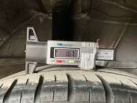 Toyota Prius 2019 5p C Hibrido L4/1.5/Aut 2019 Toyota Prius Venta Llantas 9