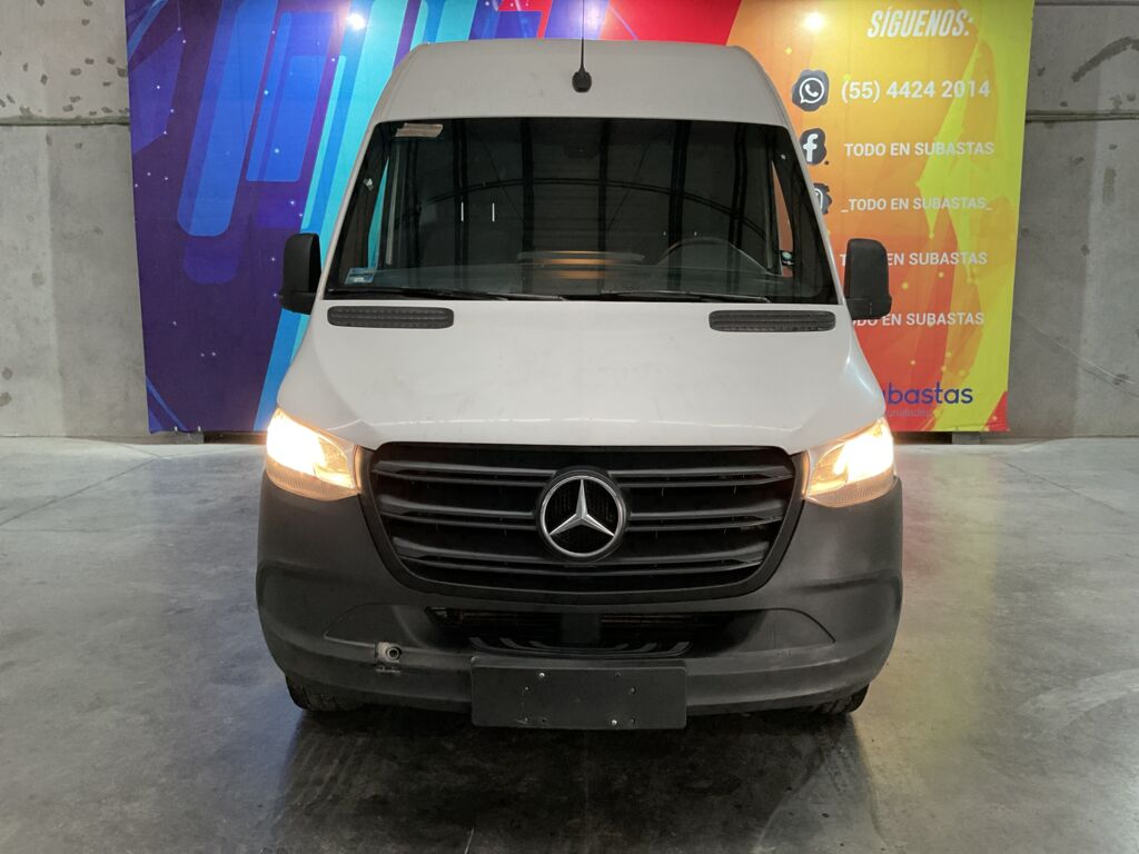 Mercedes-Benz Sprinter 2022 4p 315 Mediana L4/2.14/TDI Man A/A 2022 Mercedes-Benz Sprinter Venta Exteriores 2