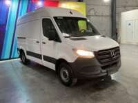 Mercedes-Benz Sprinter 2022 4p 315 Mediana L4/2.14/TDI Man A/A 2022 Mercedes-Benz Sprinter Venta Exteriores 3