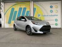 Toyota Prius 2019 5p C Hibrido L4/1.5/Aut 2019 Toyota Prius Venta Exteriores 3