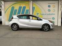 Toyota Prius 2019 5p C Hibrido L4/1.5/Aut 2019 Toyota Prius Venta Exteriores 4