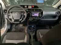 Toyota Prius 2019 5p C Hibrido L4/1.5/Aut 2019 Toyota Prius Venta Interiores 4