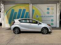 Toyota Prius 2020 5p C Híbrido L4/1.5 Aut  2020 Toyota Prius Venta Exteriores 4