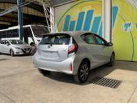 Toyota Prius 2020 5p C Híbrido L4/1.5 Aut  2020 Toyota Prius Venta Exteriores 5