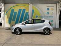 Toyota Prius 2020 5p C Híbrido L4/1.5 Aut  2020 Toyota Prius Venta Exteriores 8