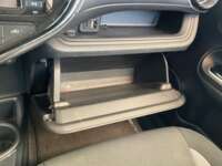 Toyota Prius 2020 5p C Híbrido L4/1.5 Aut  2020 Toyota Prius Venta Interiores 19