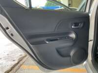 Toyota Prius 2019 5p C Hibrido L4/1.5/Aut 2019 Toyota Prius Venta Interiores 19