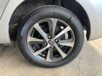 Toyota Prius 2019 5p C Hibrido L4/1.5/Aut 2019 Toyota Prius Venta Llantas 4