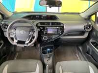 Toyota Prius 2019 5p C Hibrido L4/1.5/Aut 2019 Toyota Prius Venta Interiores 4