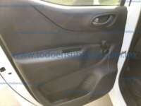 Nissan NP300 Doble Cabina 2020 4p S L4/2.5 Man A/A 2020 Nissan NP300 Doble Cabina Ingreso Interiores 10