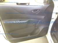 Nissan NP300 Doble Cabina 2020 4p S L4/2.5 Man A/A 2020 Nissan NP300 Doble Cabina Ingreso Interiores 8