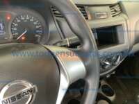 Nissan NP300 Doble Cabina 2020 4p S L4/2.5 Man A/C 2020 Nissan NP300 Doble Cabina Ingreso Interiores 6