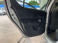 Toyota Prius 2019 5p C Hibrido L4/1.5/Aut 2019 Toyota Prius Venta Interiores 22