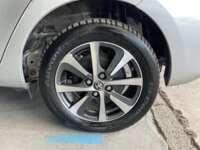 Toyota Prius 2019 5p C Hibrido L4/1.5/Aut 2019 Toyota Prius Venta Llantas 4