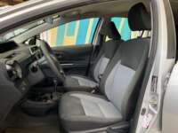 Toyota Prius 2019 5p C Hibrido L4/1.5/Aut 2019 Toyota Prius Venta Interiores 21