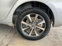 Toyota Prius 2019 5p C Hibrido L4/1.5/Aut 2019 Toyota Prius Venta Llantas 4