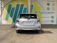 Toyota Prius 2019 5p C Hibrido L4/1.5/Aut 2019 Toyota Prius Venta Exteriores 6