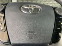 Toyota Prius 2019 5p C Hibrido L4/1.5/Aut 2019 Toyota Prius Venta Interiores 12