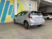 Toyota Prius 2019 5p C Hibrido L4/1.5/Aut 2019 Toyota Prius Venta Exteriores 7