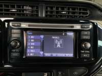 Toyota Prius 2019 5p C Hibrido L4/1.5/Aut 2019 Toyota Prius Venta Interiores 9