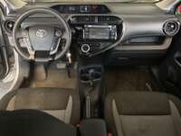 Toyota Prius 2019 5p C Hibrido L4/1.5/Aut 2019 Toyota Prius Venta Interiores 4