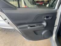 Toyota Prius 2019 5p C Hibrido L4/1.5/Aut 2019 Toyota Prius Venta Interiores 19