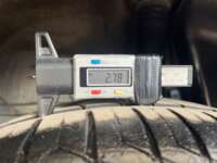 Toyota Prius 2019 5p C Hibrido L4/1.5/Aut 2019 Toyota Prius Venta Llantas 6