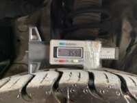 Toyota Prius 2019  2019 Toyota Prius Venta Llantas 3