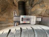 Toyota Prius 2019  2019 Toyota Prius Venta Llantas 9