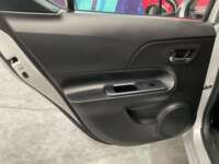 Toyota Prius 2021 5p Base Hibrido L4/1.8 Aut 2021 Toyota Prius Venta Interiores 10