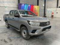Toyota Hilux 2019 4p Doble Cabina Base L4/2.7 Man  2019 Toyota Hilux Ingreso Exteriores 3
