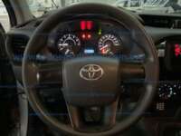 Toyota Hilux 2019 4p Doble Cabina Base L4/2.7 Man  IMG_7564