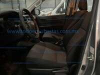 Toyota Hilux 2019 4p Doble Cabina Base L4/2.7 Man  IMG_7562