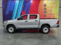 Toyota Hilux 2019 4p Doble Cabina Base L4/2.7 Man  2019 Toyota Hilux Venta Exteriores 4