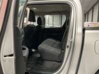 Toyota Hilux 2019 4p Doble Cabina Base L4/2.7 Man  2019 Toyota Hilux Venta Interiores 15