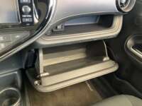 Toyota Prius 2018 5p C Híbrido L4/1.5 Aut 2018 Toyota Prius Venta Interiores 19