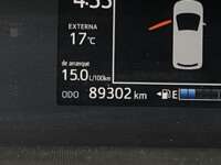 Toyota Prius 2018 5p C Híbrido L4/1.5 Aut 2018 Toyota Prius Venta Interiores 3