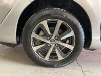 Toyota Prius 2018 5p C Híbrido L4/1.5 Aut 2018 Toyota Prius Venta Llantas 1