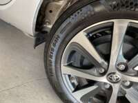 Toyota Prius 2018 5p C Híbrido L4/1.5 Aut 2018 Toyota Prius Venta Llantas 5