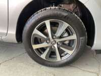 Toyota Prius 2018 5p C Híbrido L4/1.5 Aut 2018 Toyota Prius Venta Llantas 10