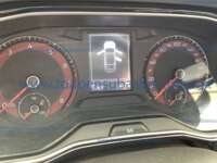 Volkswagen Jetta 2021 4p Trendline L4/1.4/T Aut IMG_3639