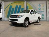 Mitsubishi L200 2019 4p Doble Cabina L4/2.4 Man 2WD 2019 Mitsubishi L200 Venta Exteriores 1
